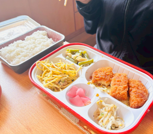 昼食🍱